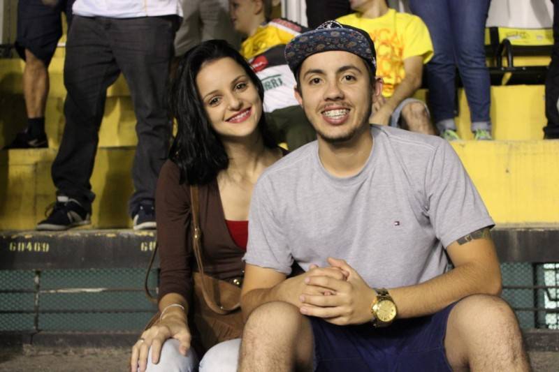 Carvoeiros apoiam Tigre do início ao fim — foto 1