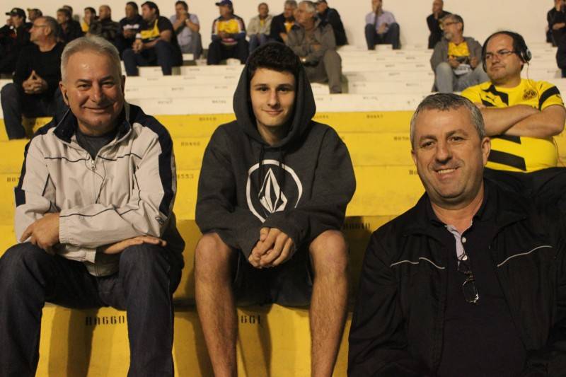 Mesmo com jogo morno, torcedores apoiaram o Tigre — foto 1