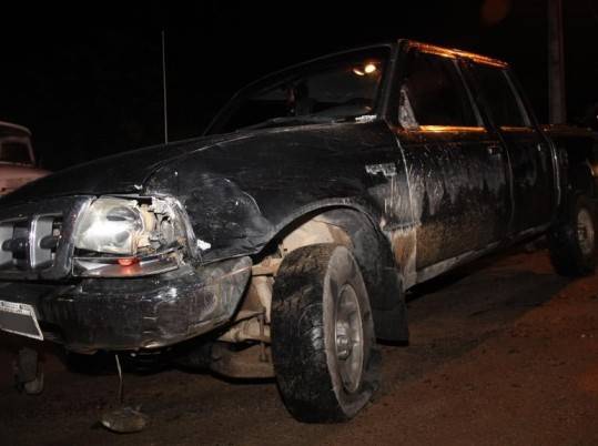 Condutor embriagado colide de frente com duas motos em Orleans — foto 1