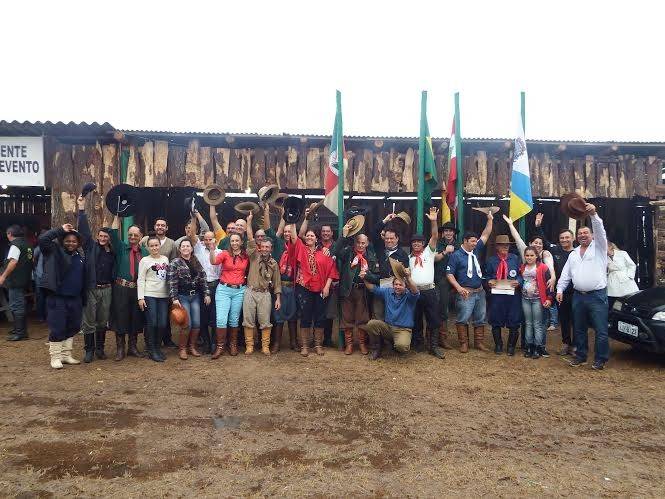 Semana Farroupilha encerra com sucesso em Balneário Arroio do Silva — foto 3