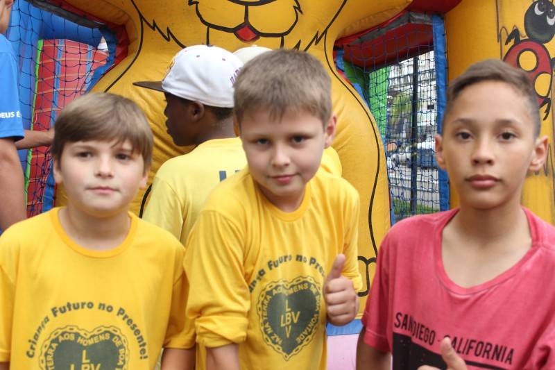 Brinquedos, música e teatro para conscientizar sobre violência infantil — foto 6