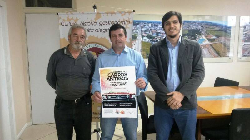 Encontro de Carros Antigos será uma das atrações da Heimatfest 2015 — foto 1