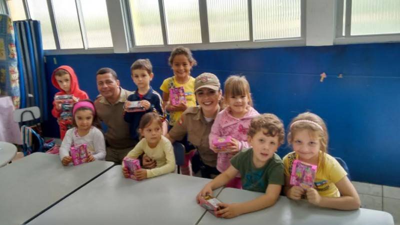 PM realiza ação para o Dia das Crianças — foto 3