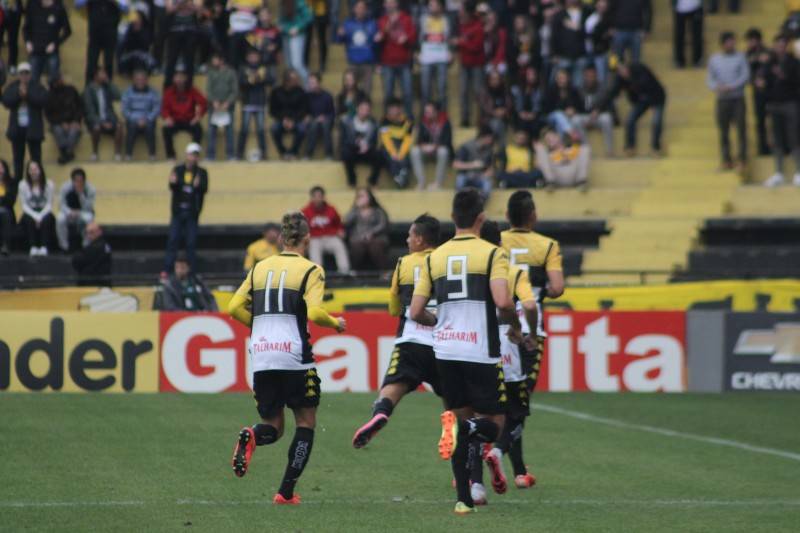 Na estreia de Roberto Cavalo, Tigre reencontra a vitória — foto 7