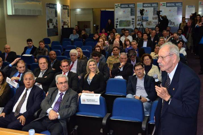 Ex-prefeitos são homenageados em Sessão Especial — foto 1