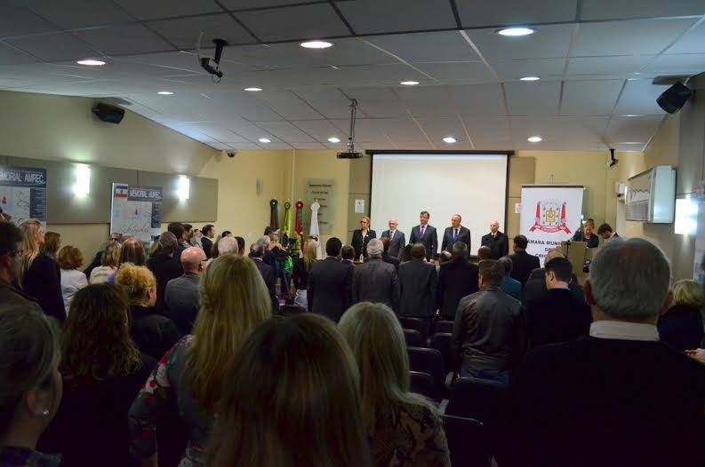 Ex-prefeitos são homenageados em Sessão Especial — foto 2