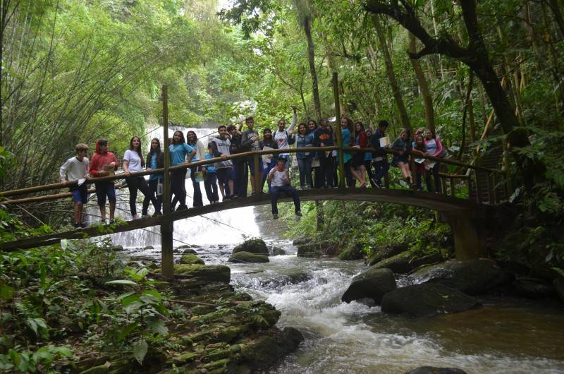 Estudantes de Criciúma conhecem Rio Urussanga em saída — foto 1