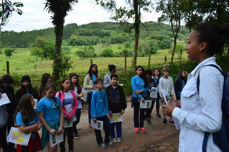 Estudantes de Criciúma conhecem Rio Urussanga em saída — foto 2
