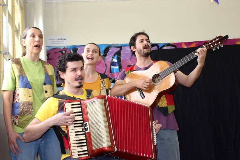 Trabalho infantil é tema de teatro — foto 1
