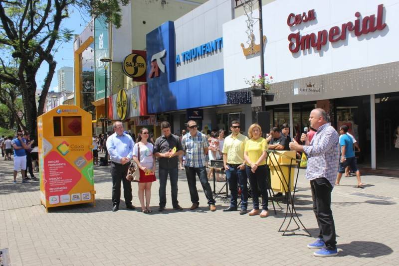 Caixas Solidárias são inauguradas — foto 1