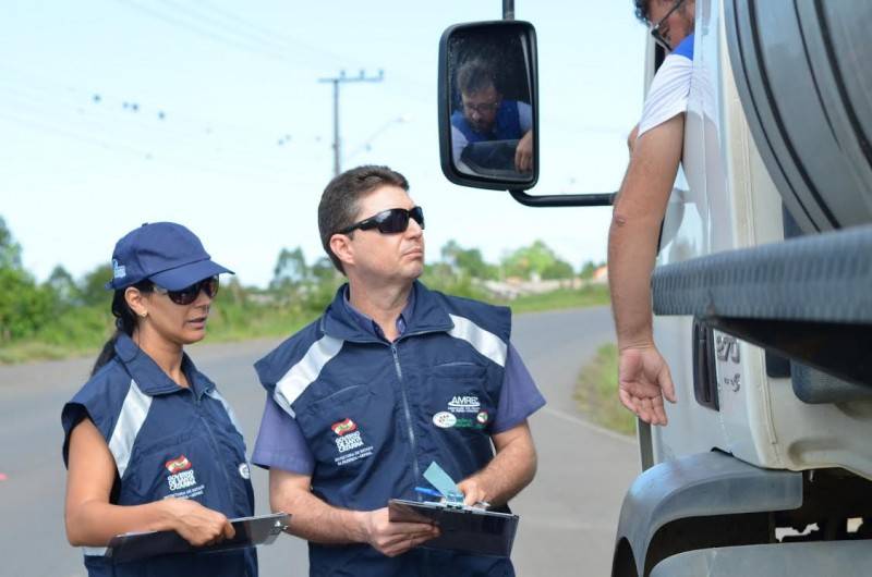 Blitz fiscaliza mercadorias em trânsito — foto 1