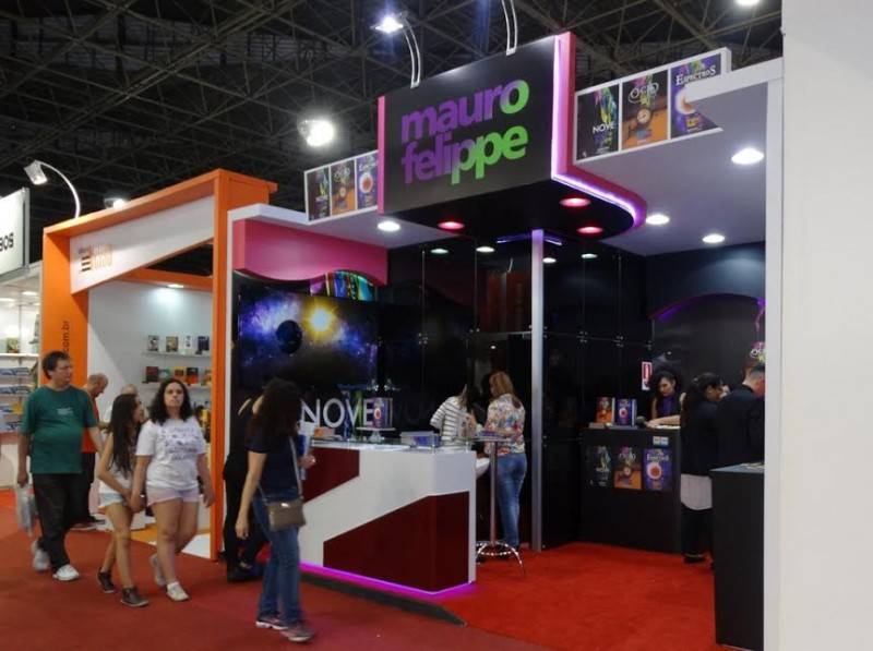 Mauro Felippe lança novos livros na Bienal de SP — foto 1
