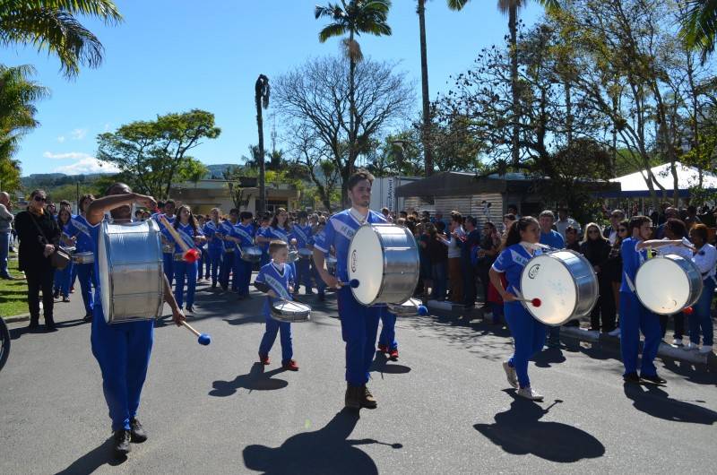 Siderópolis dedica quarta-feira para reverenciar a pátria — foto 8