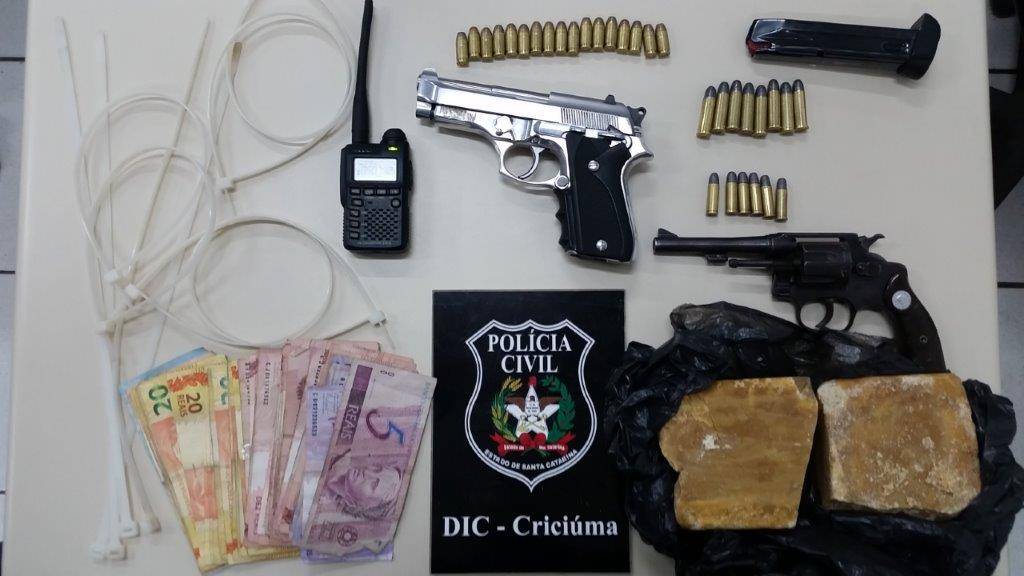 Carro de delegado é localizado e três autores são identificados — foto 1