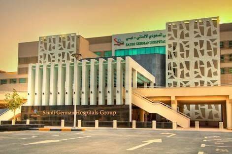 Cirurgião plástico é convidado para chefiar equipe em hospital em Dubai — foto 1