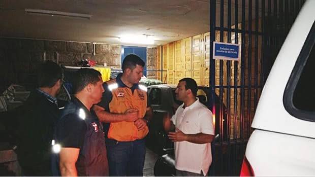 Força-tarefa atua com 70 bombeiros e 17 viaturas em Tubarão — foto 1