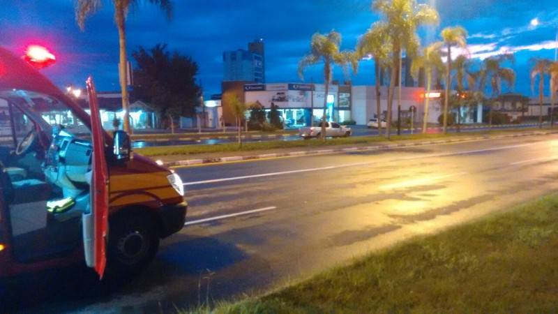 Motorista fica preso às ferragens após acidente — foto 2