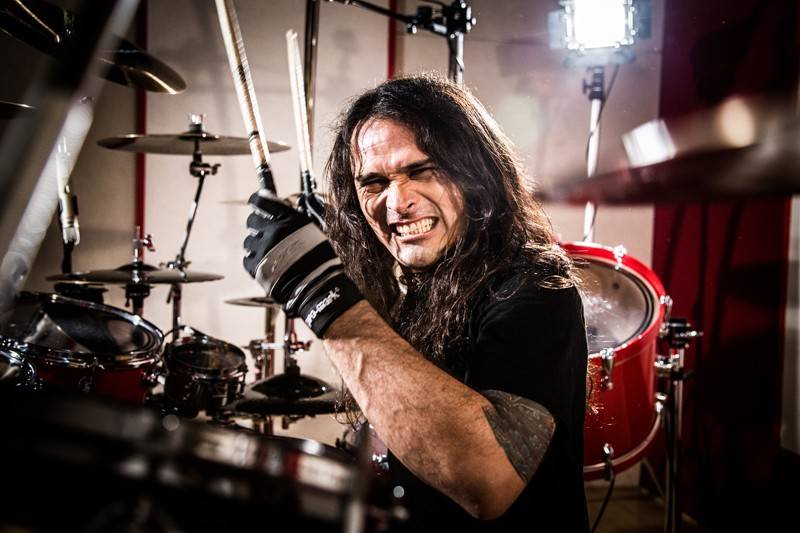 Maior baterista de heavy metal do Brasil se apresenta na Acic — foto 1