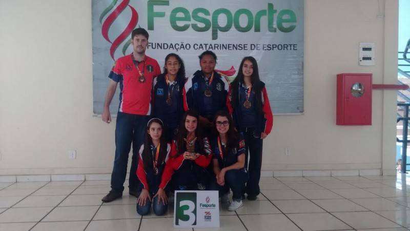 Içara encerra participação na Olesc com 21 medalhas — foto 2
