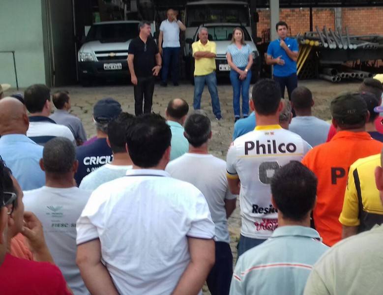 Primeiro dia de Salvaro é de reconhecimento da estrutura municipal — foto 1