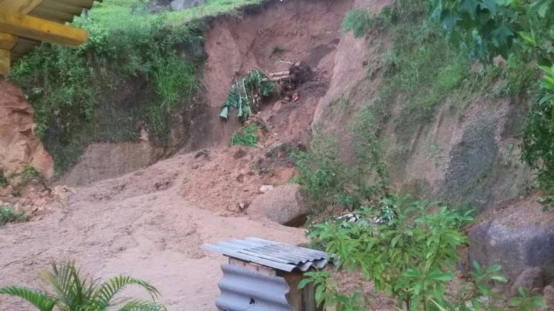 Prefeitura trabalha na recuperação das vias após as chuvas — foto 5