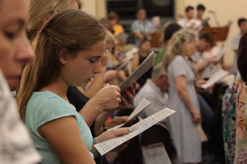 Fiéis recebem as cinzas e são motivados à ação — foto 2
