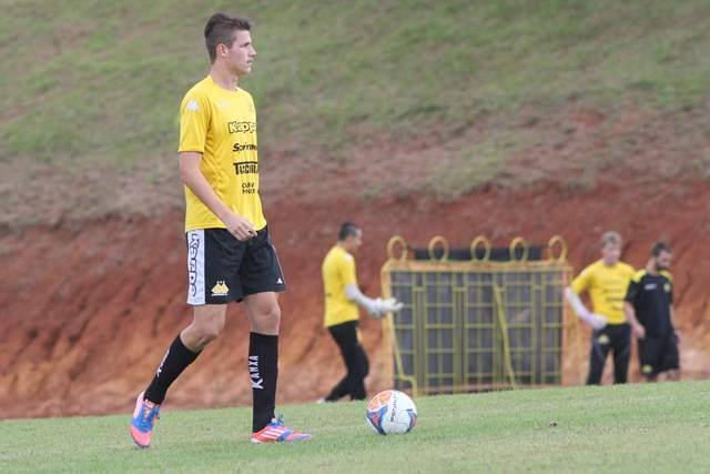 Iago Maidana no caminho de volta para o Criciúma — foto 2