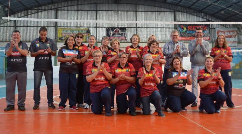 Delegação de Siderópolis pronta para os Jogos Abertos da Terceira Idade — foto 3