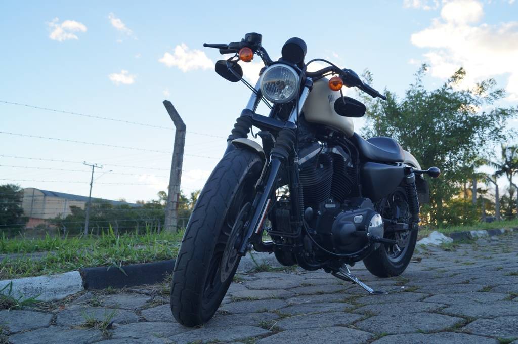 Impressões em 60 minutos - Harley Davidson - Sportster Iron 883 – 2015 — foto 9