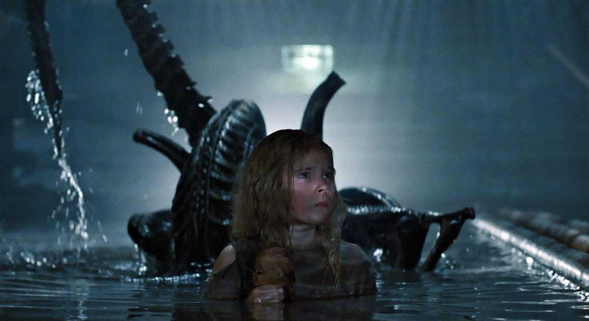 Diferente do primeiro filme, Aliens - O Resgate apostou em cenas de ação — foto 2