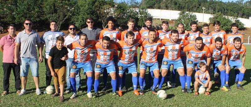 Municipal de futebol de campo tem decisão neste domingo — foto 1