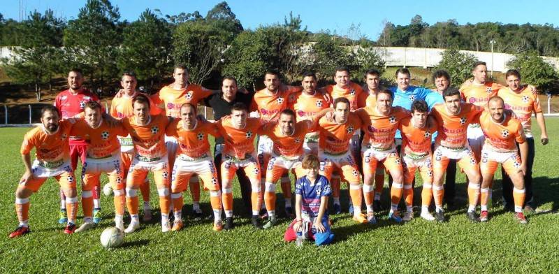 Municipal de futebol de campo tem decisão neste domingo — foto 2