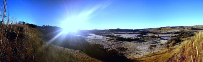 Amanhecer gelado rende até 'bonequinho de neve' na serra — foto 9
