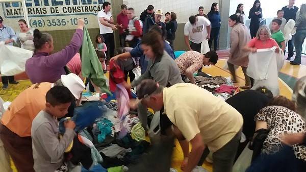 Recorde: Campanha do Agasalho deste ano ultrapassa a de 2015 — foto 1