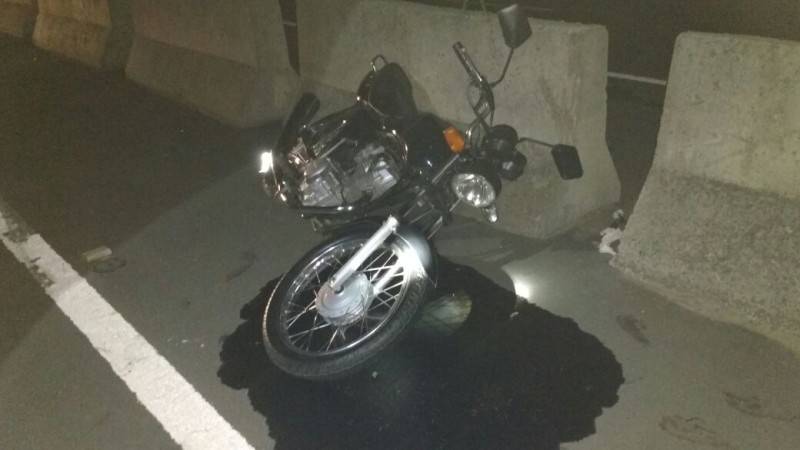 Caroneira de motocicleta morre em acidente na BR-101 — foto 8