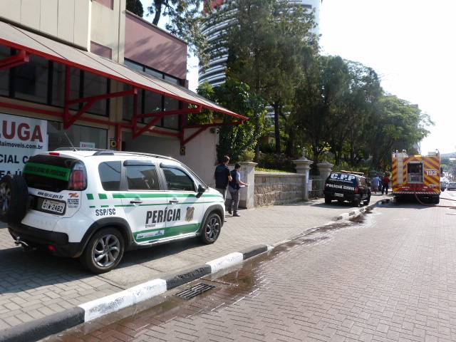 VÍDEO: Incêndio não compromete obras no Centro Cultural — foto 3