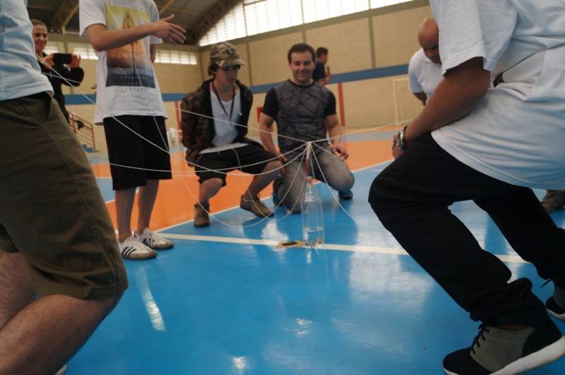 Gincana da Família reúne pais e alunos do Colégio Universitário — foto 1