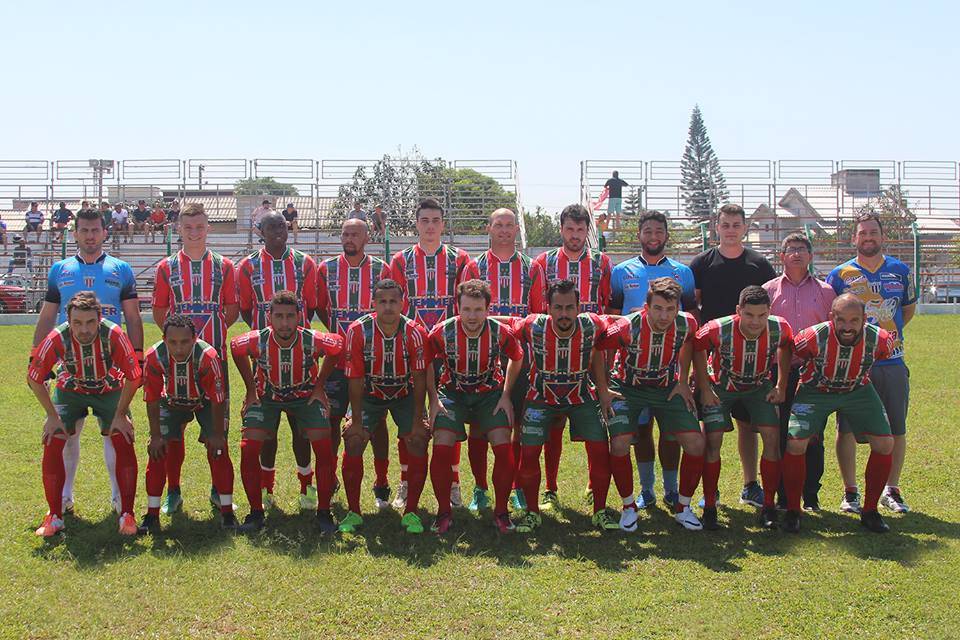 Jean Coral, ex-Tigre, marca na vitoria do Rui — foto 2