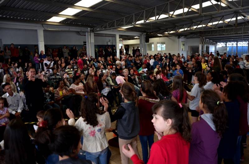 Dia de festa para as crianças e famílias do Bairro da Juventude — foto 3