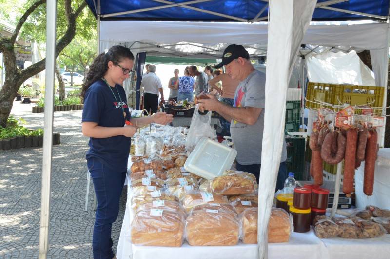 Feira de Ciências da Unesc recebe estudantes de Criciúma e região — foto 1