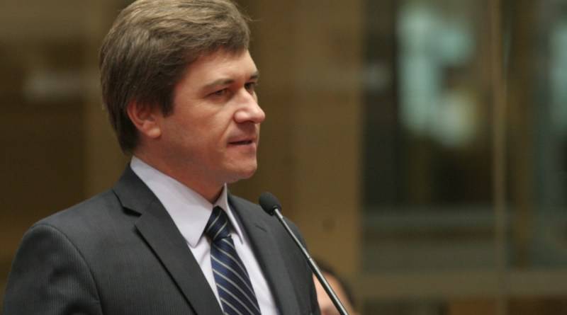 Sai Júlio Garcia e entra Zé Nei no TCE — foto 1
