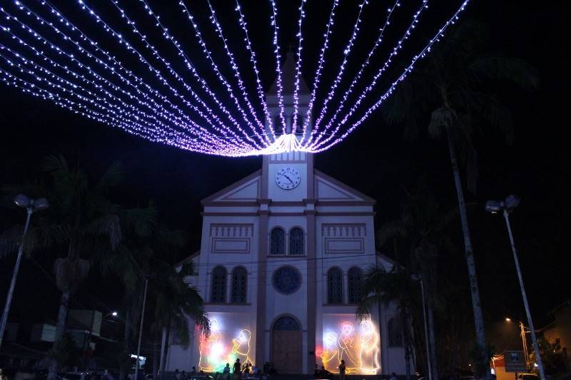 Noite de atrações marca a abertura do Natal em Treviso — foto 2