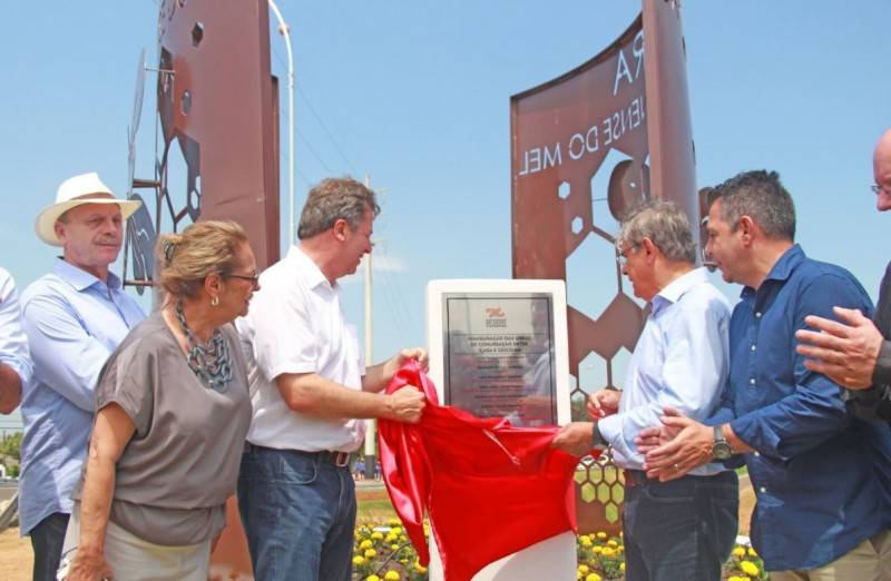 Após inauguração, trânsito é liberado no acesso Içara - Criciúma — foto 1
