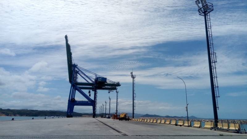 Porto de Imbituba moderniza sistema de iluminação dos cais — foto 1