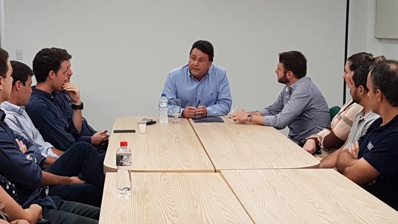 Empresário Renato Costa fala a jovens empreendedores — foto 2