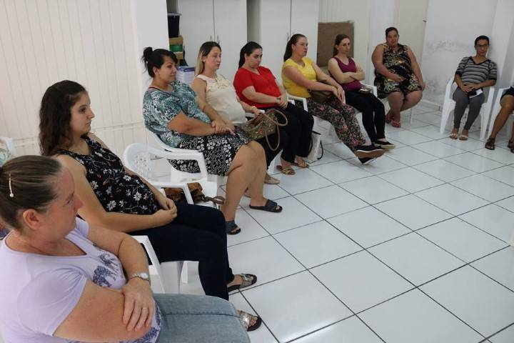Gestantes participam de capacitação promovida pelo Nasf — foto 1