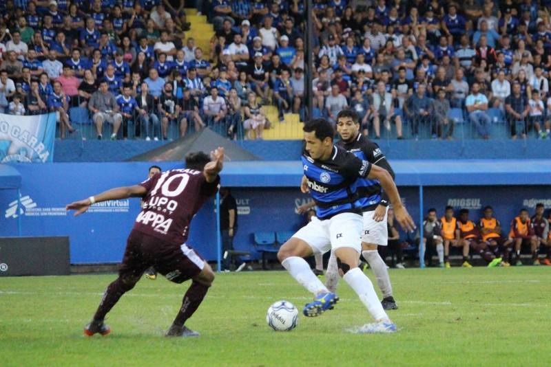 Tubarão termina o turno invicto e com três vitórias por 1 a 0 — foto 1
