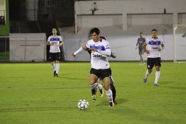 Tubarão vence mais uma e garante classificação na Série D — foto 1