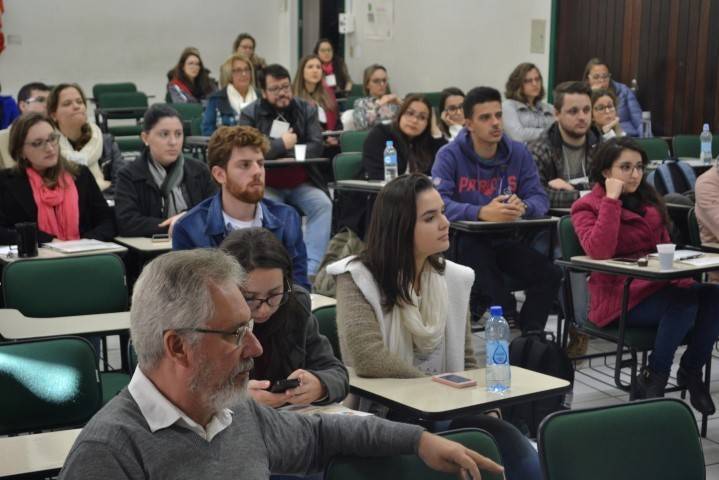 Unesc realiza Simpósio de Pesquisa em Ciências da Saúde — foto 1