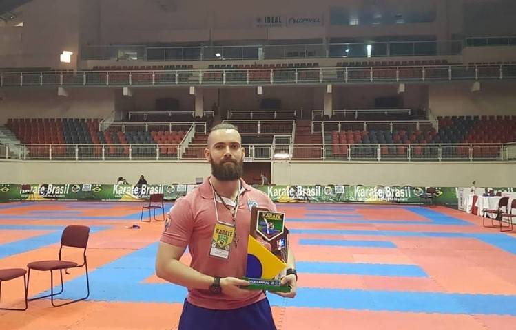 Karatê de Urussanga conquista vagas no Brasileiro — foto 1